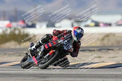 media/Dec-07-2025-CVMA (Sun) [[3e7d2de5dc]]/Race 7-Formula Lightweight Twins Shootout/